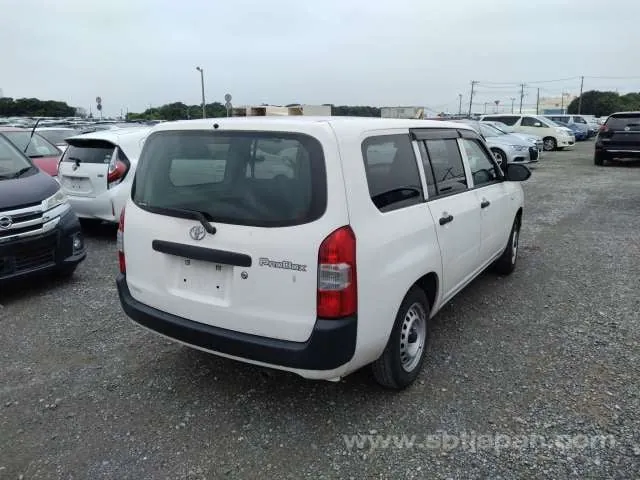 Toyota Probox Van 2021 photo 4
