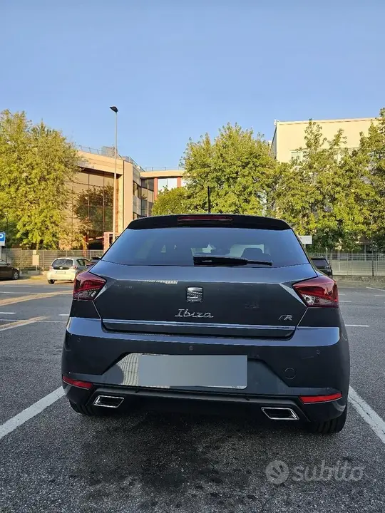 Seat Ibiza 2025 photo 4