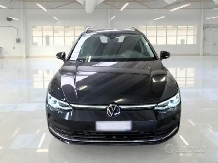 Volkswagen Golf 2024 photo 3