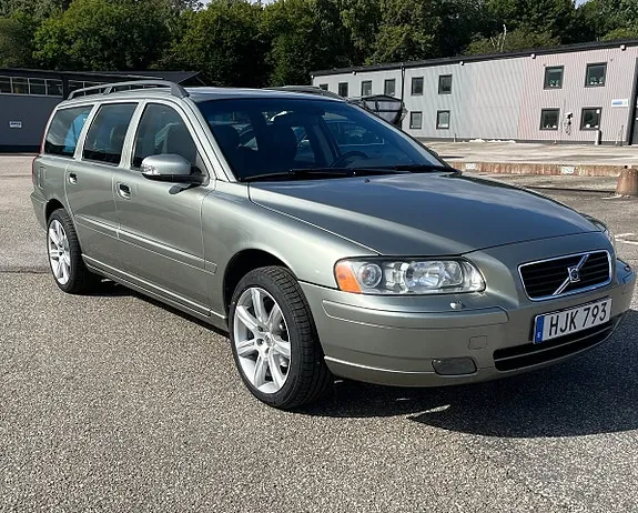 Volvo V70 2008 photo 2