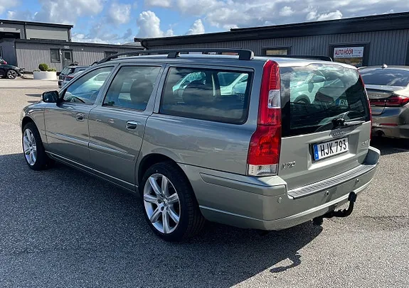 Volvo V70 2008 photo 4