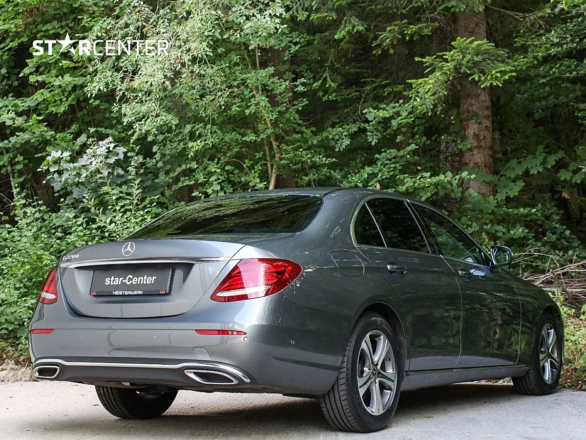 Mercedes-Benz E-Class 2018 photo 3