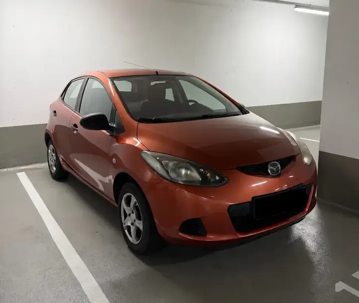 Mazda Mazda2
