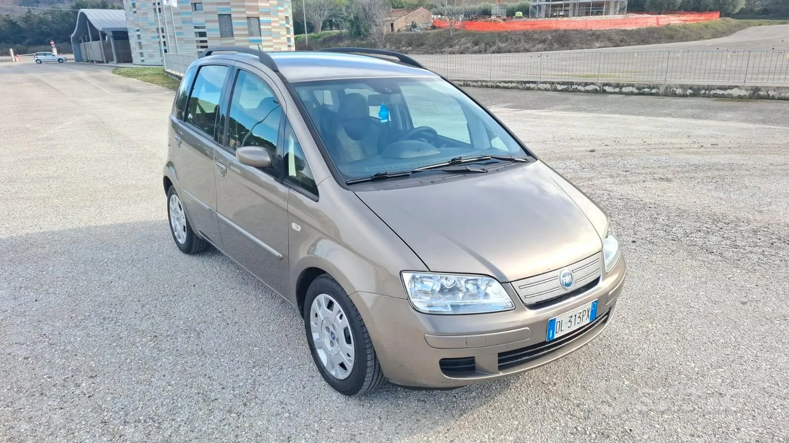 Fiat Idea 2007 photo 2