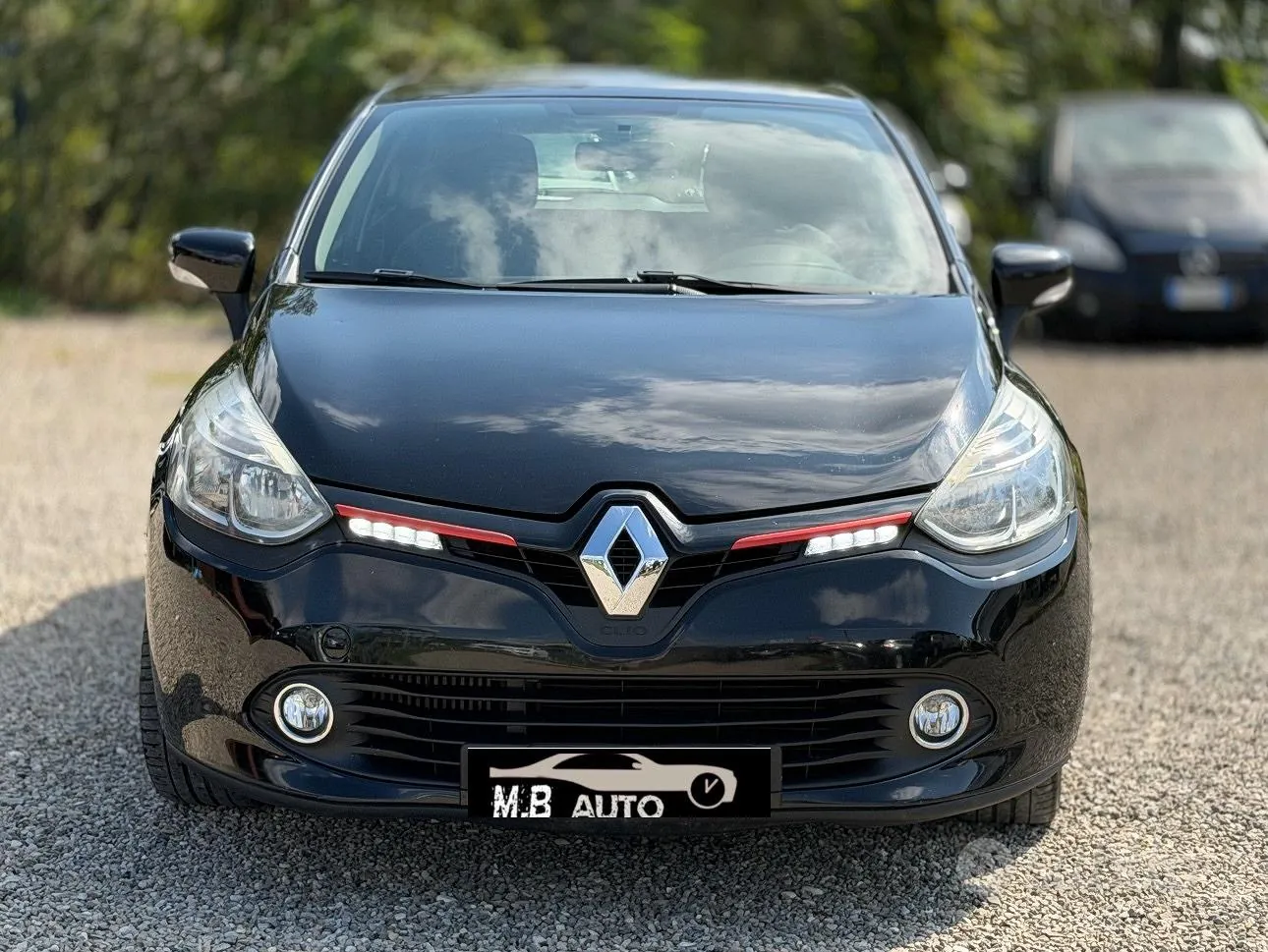 Renault Clio 2015 photo 2