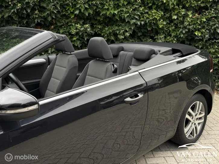 Volkswagen Golf 2012 photo 3