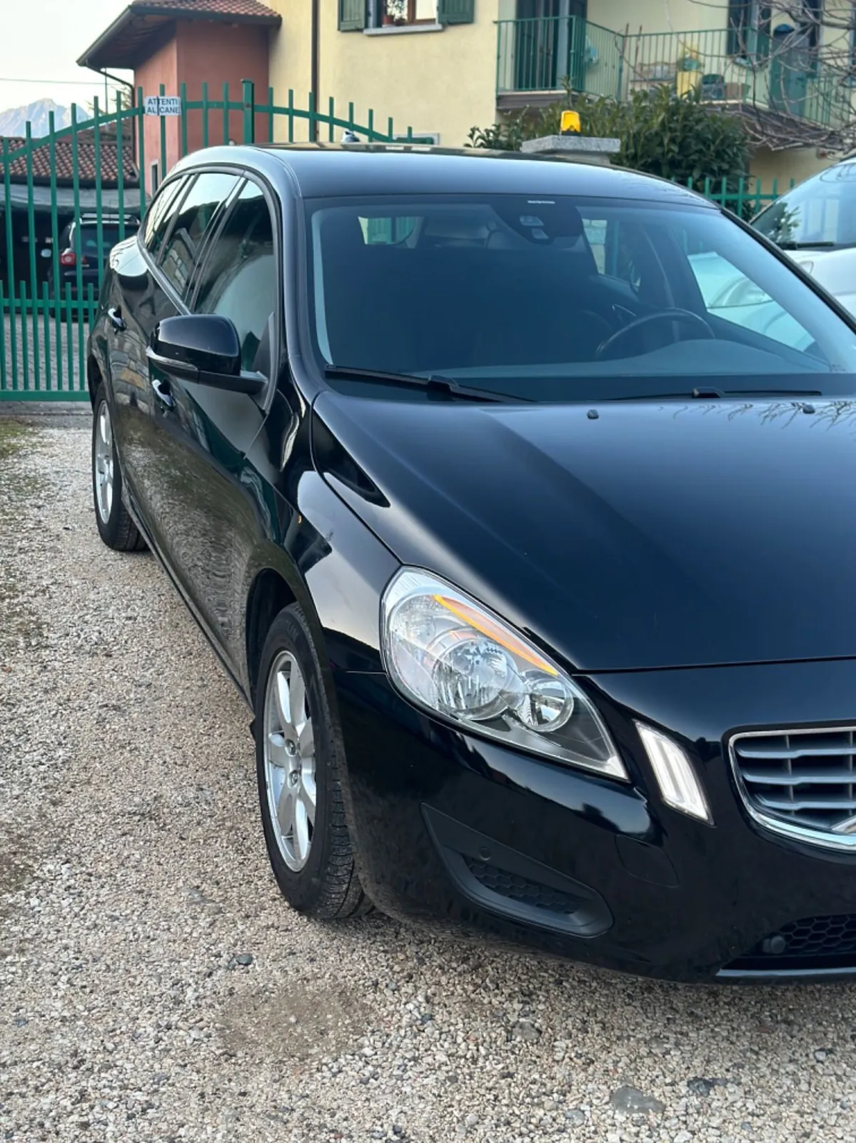 Volvo V60 2012 photo 3