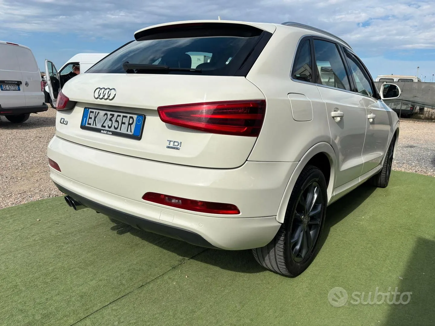 Audi Q3 2011 photo 5