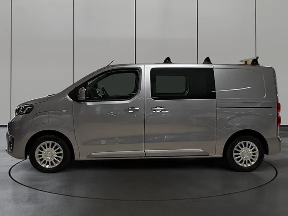 Toyota Proace 2022 photo 2