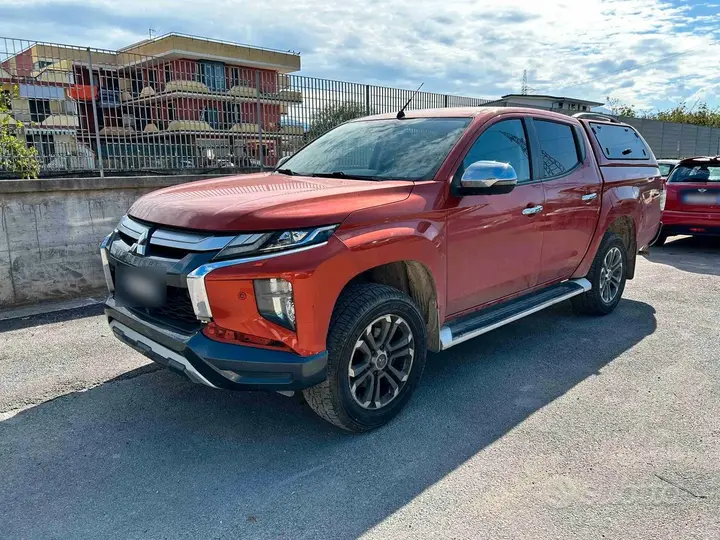 Mitsubishi L200