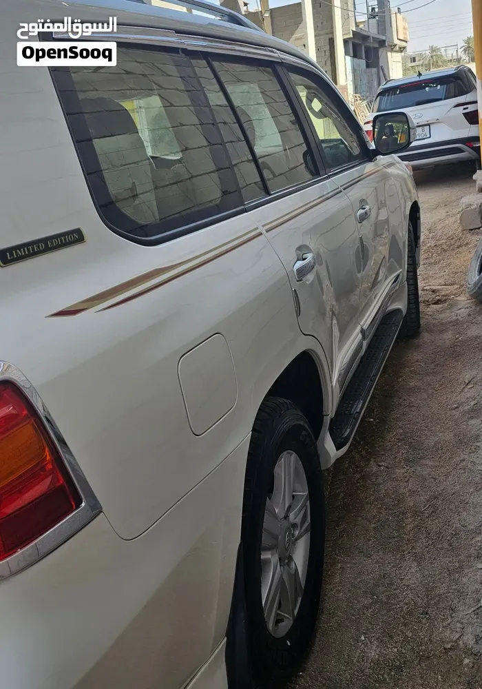 Toyota Land Cruiser 2015 photo 2