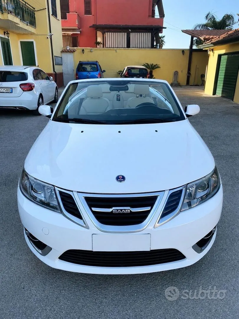 Saab 9-3 Cabriolet 2011 photo 2