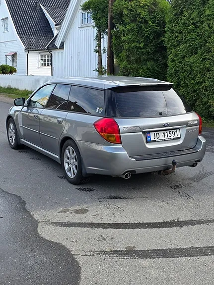 Subaru Legacy 2006 photo 4