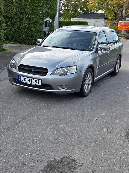 Subaru Legacy 2006 photo 3