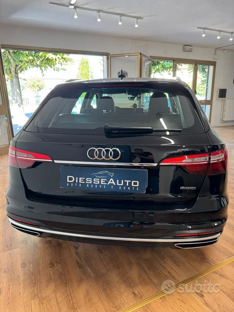 Audi A4 2022 photo 4