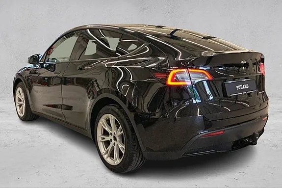 Tesla Model Y 2023 photo 3
