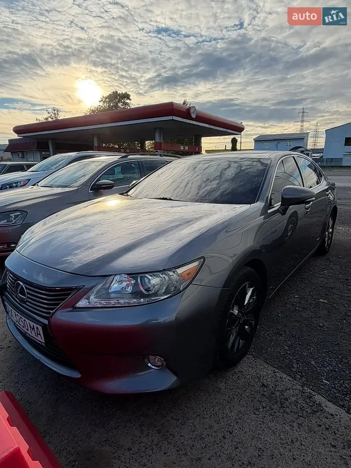 Lexus Es 2015 photo 5