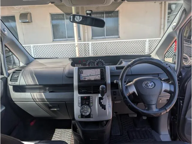 Toyota Volkswagen 2009 photo 2