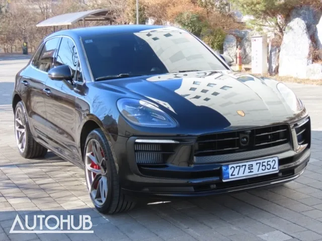 Porsche Macan 2022 photo 2