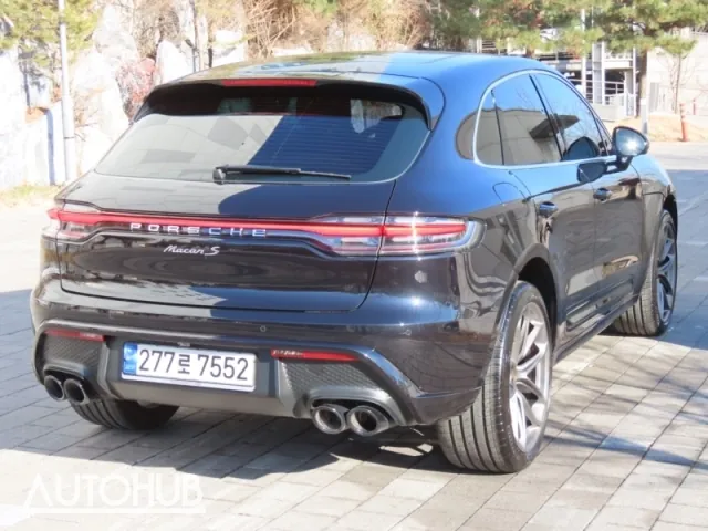 Porsche Macan 2022 photo 3