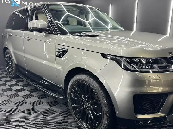 Land Rover Range Rover Sport 2018 photo 5