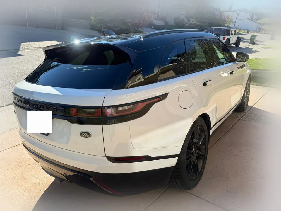 Land Rover Range Rover Velar 2022 photo 4