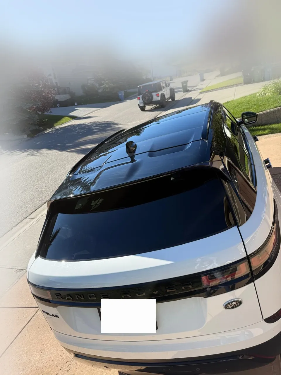 Land Rover Range Rover Velar 2022 photo 5
