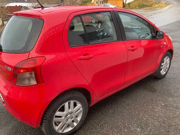 Toyota Yaris 2008 photo 5