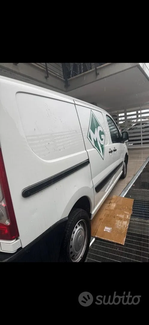 Fiat Scudo 2009 photo 2