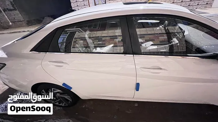 Hyundai Elantra 2025 photo 2