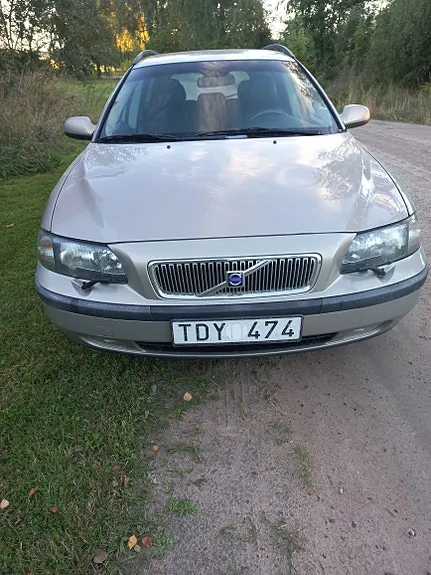 Volvo V70 2002 photo 4