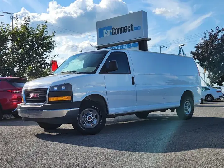 GMC Savana 2500