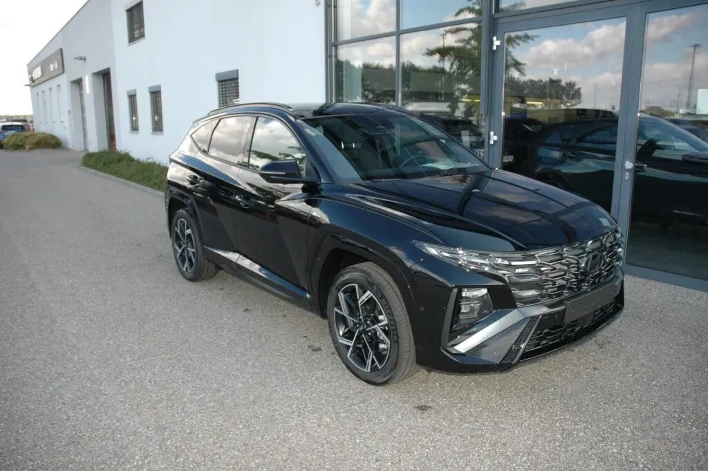 Hyundai Tucson photo 3