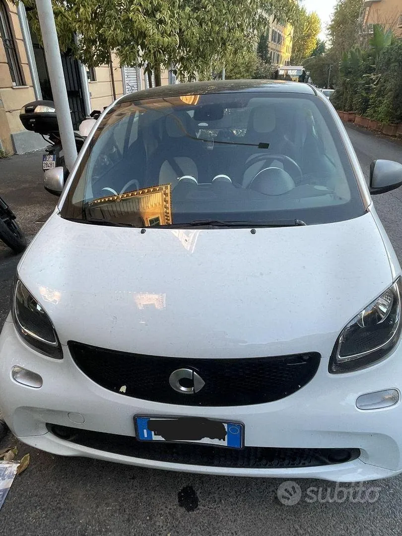 Smart Fortwo 2019 photo 3