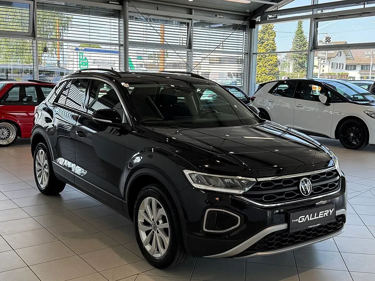Volkswagen T-Roc 2022 photo 3