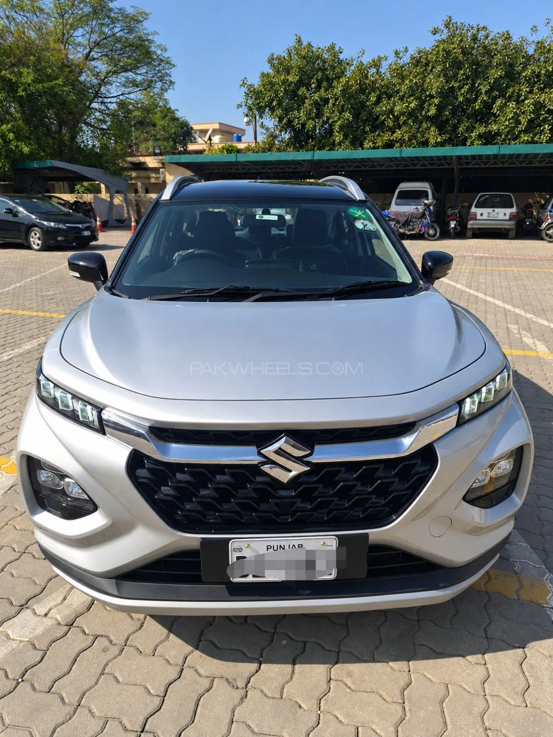 Suzuki Fronx