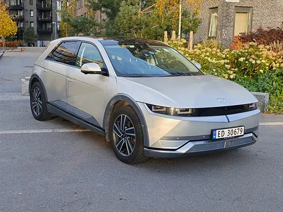 Hyundai Ioniq 5 2022 photo 2