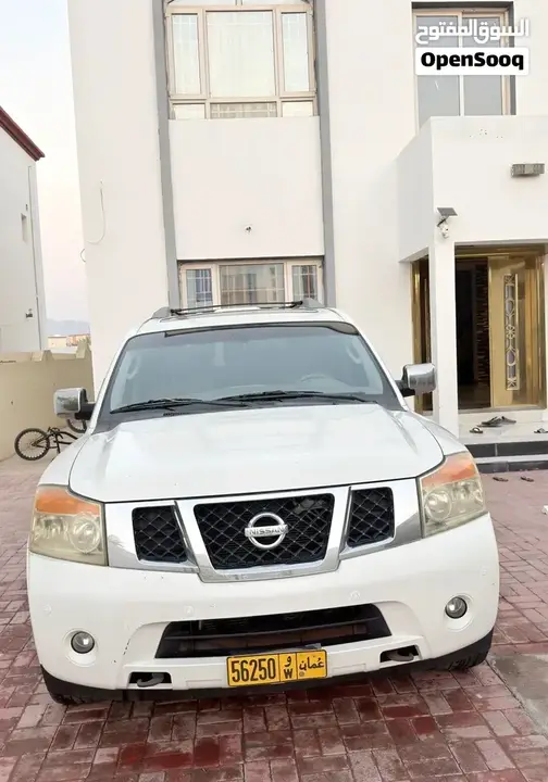 Nissan Armada 2011 photo 3