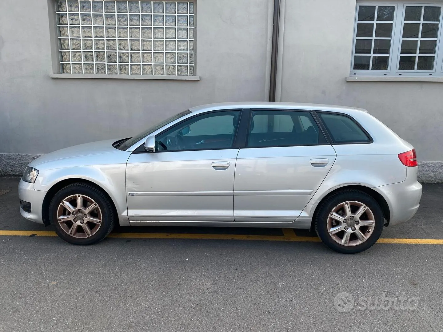 Audi A3 2010 photo 2