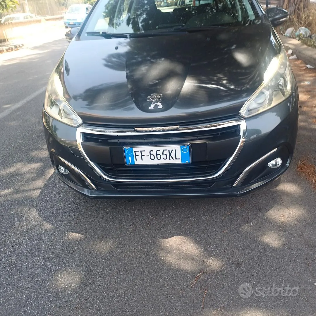 Peugeot 208 2016 photo 5