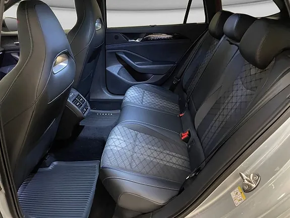 Volkswagen Passat 2026 photo 5