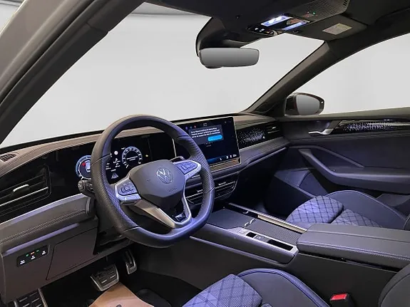 Volkswagen Passat 2026 photo 4