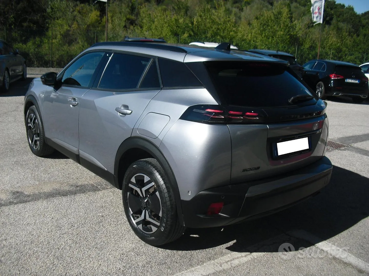 Peugeot 2008 2023 photo 3