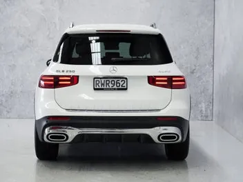 Mercedes-Benz Glb 250 2025 photo 5