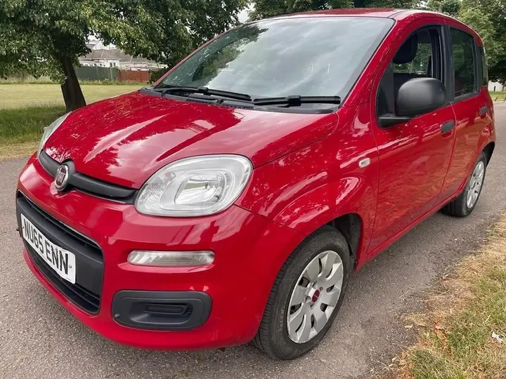 Fiat Panda 2015 photo 2