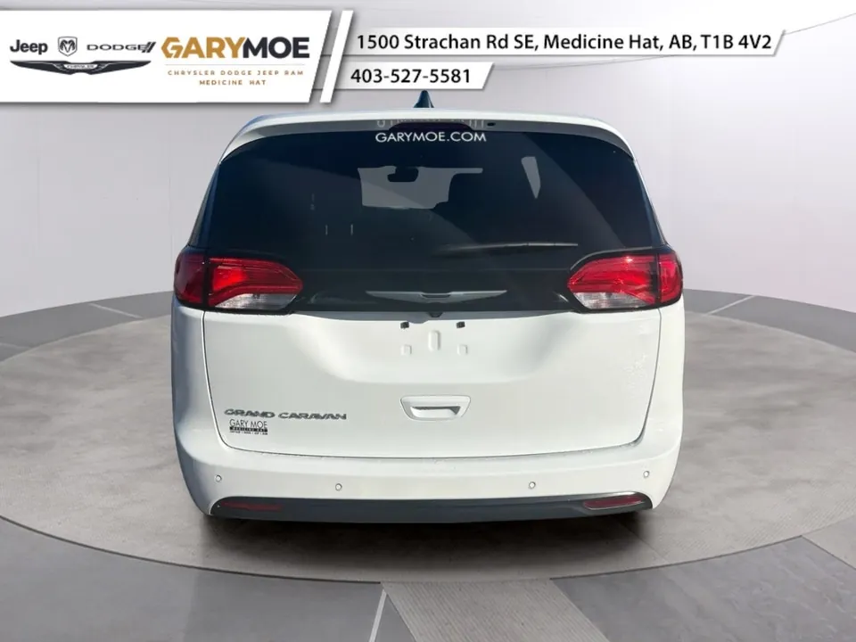Chrysler Grand Caravan 2026 photo 4
