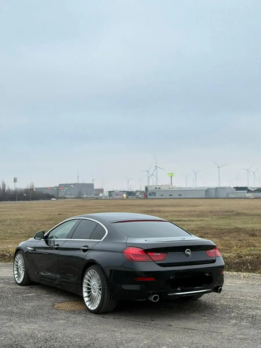BMW 6 Series 2015 photo 2