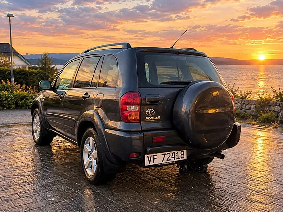 Toyota Rav4 2005 photo 4