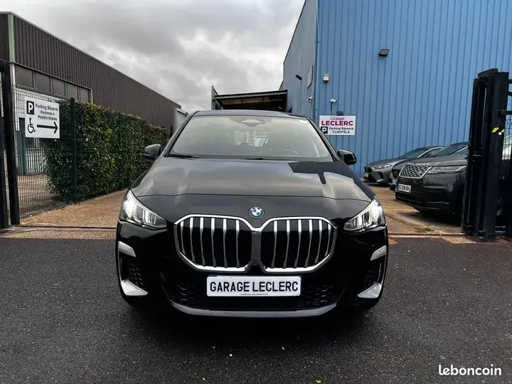 BMW Series 2 2023 photo 2