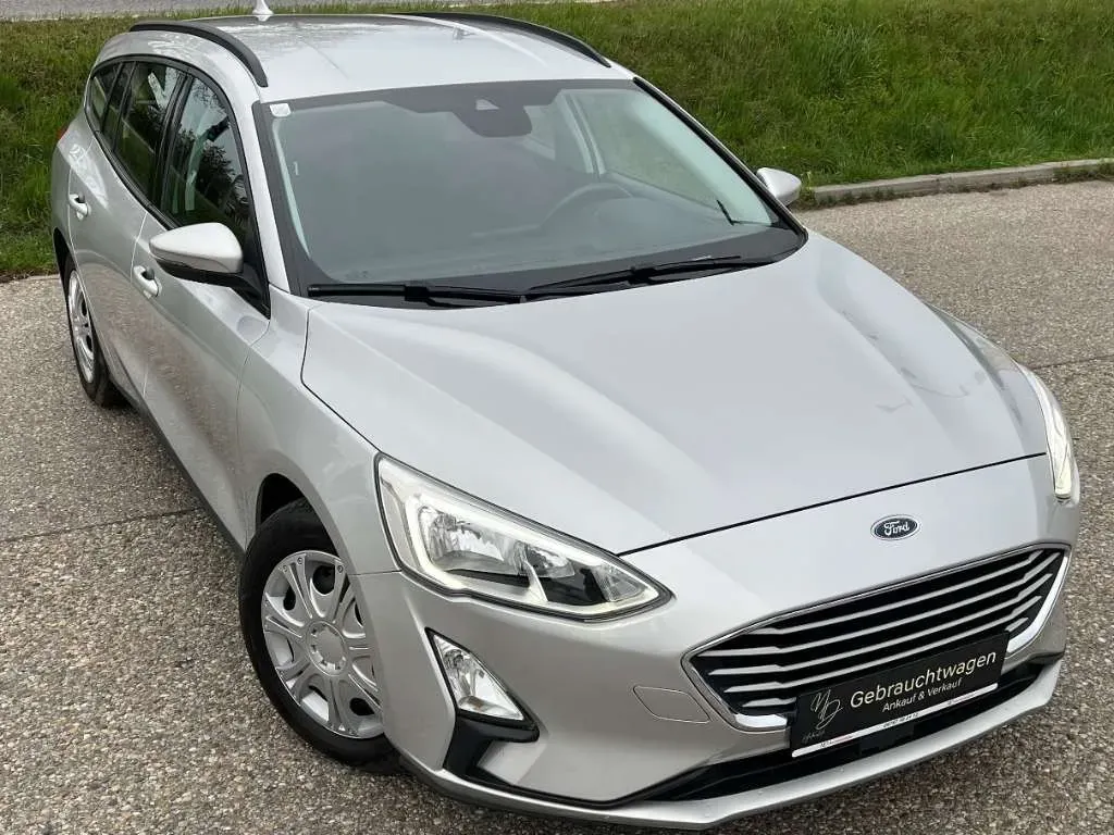 Ford Focus 2019 photo 2